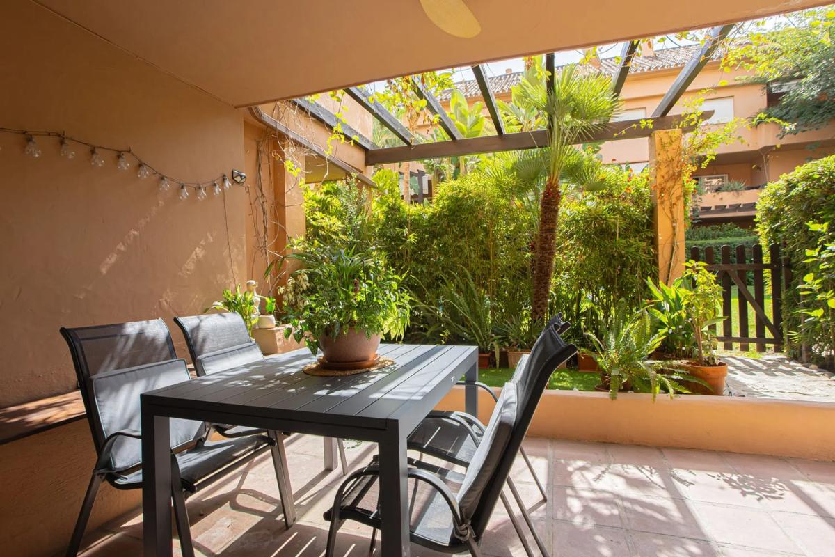 Venta de piso en Calle Sierra Bermeja, Marbella
 photo 4