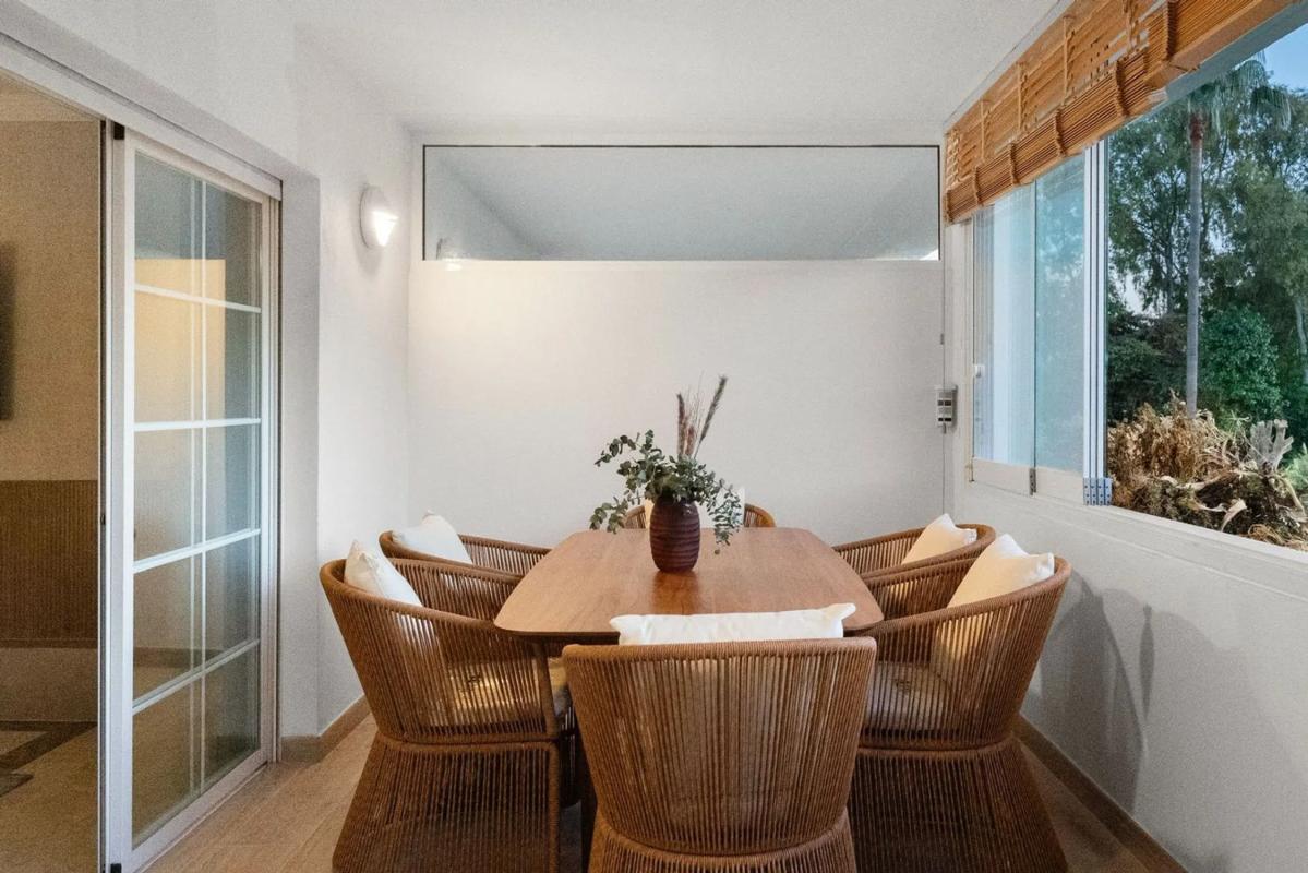 Sale of apartment in Barrio Puente Romano, Marbella
photo 4