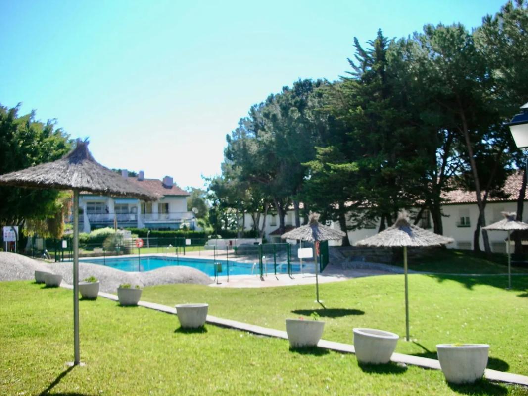 Venta de piso en CL CALOMELA-ARROYO PIEDRAS, Marbella
 photo 4