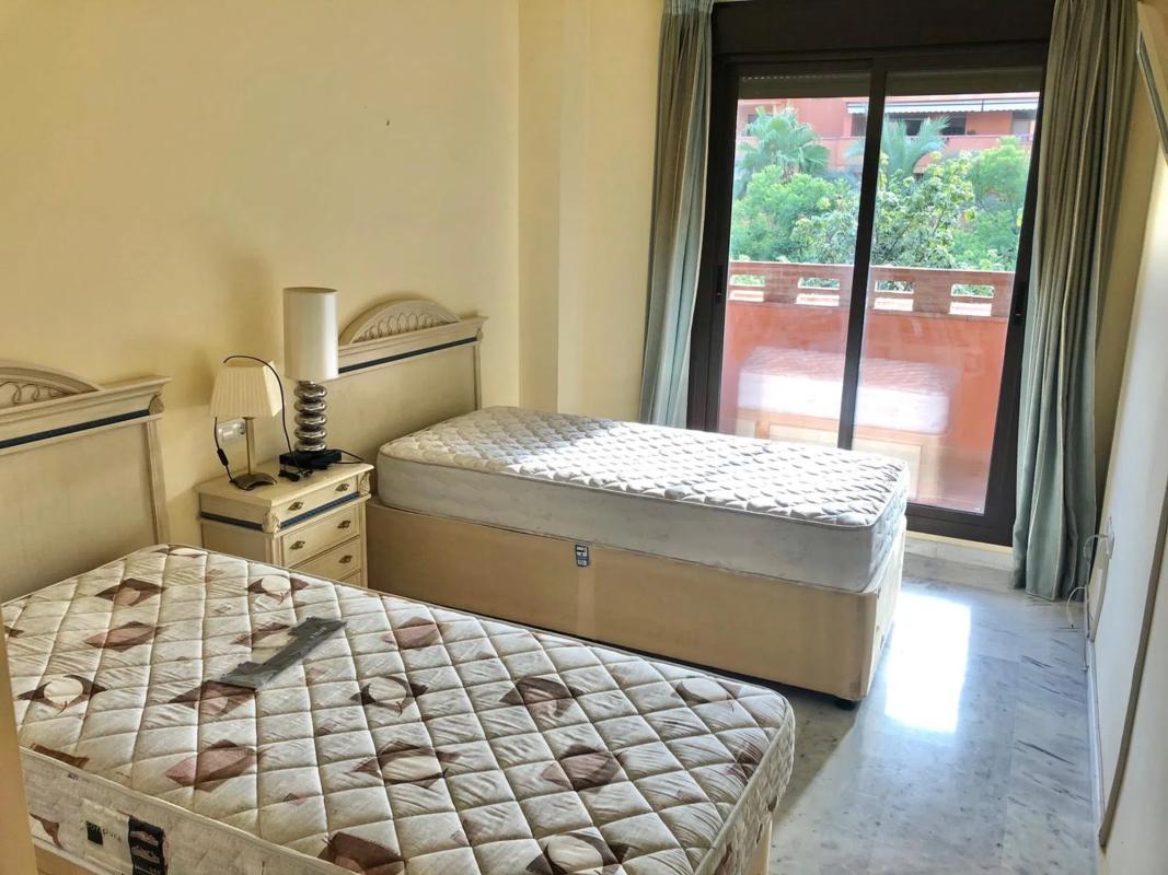 Sale of apartment in Avenida Conde Rudi s/n, Marbella
photo 3