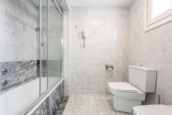 Mansarda na sprzedaż w  Bulevar Príncipe Alfonso de Hohenlohe, Marbella photo 2