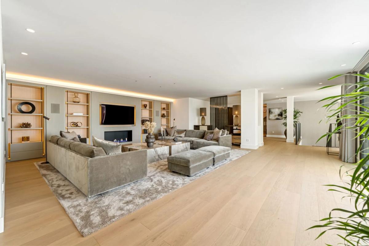 Продажа отдельного шале в  Barrio Sierra Blanca, Марбелла photo 4
