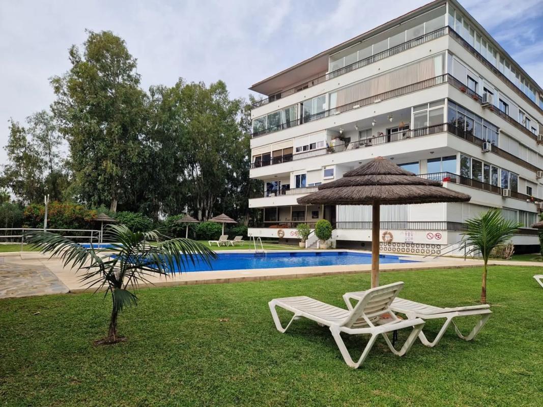 Sale of apartment in Calle Marqués de Ivanrey, Marbella
 photo 3