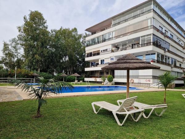 Mieszkanie na sprzedaż w  Calle Marqués de Ivanrey, Marbella photo 3