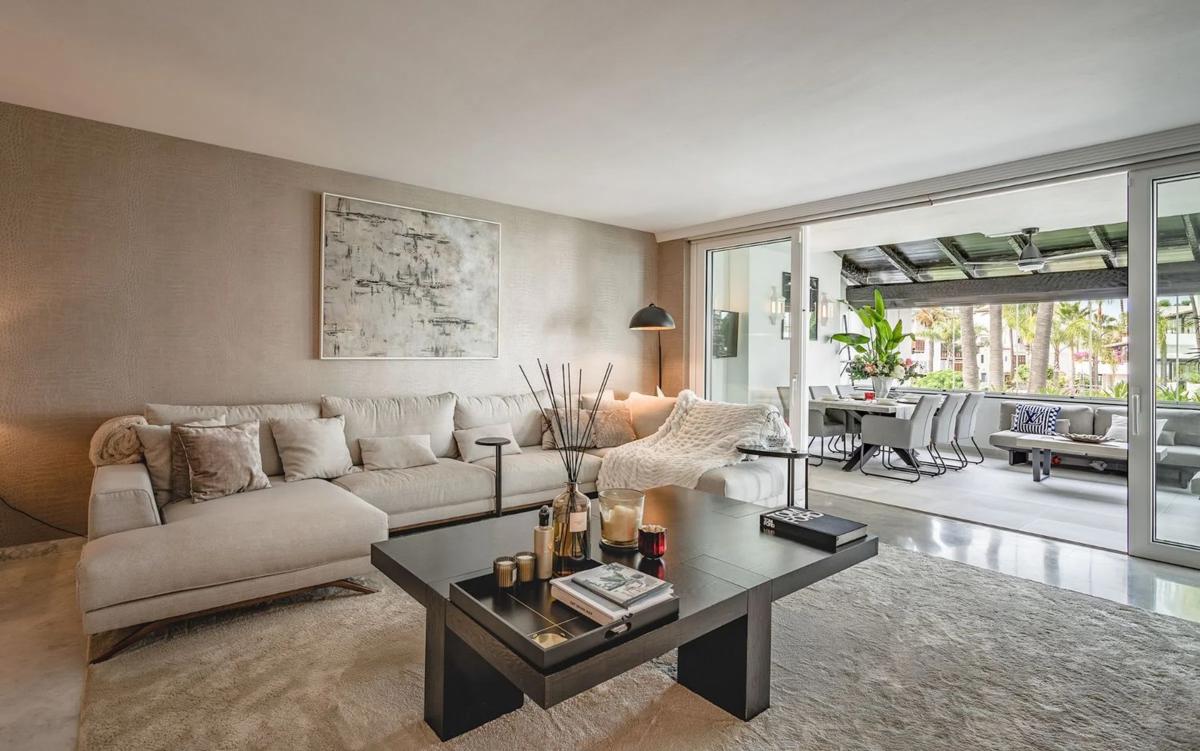 Sale of apartment in Barrio Puente Romano, Marbella
photo 5