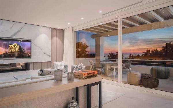 Apartment for sale in  Calle Clavel, Marbella photo 3