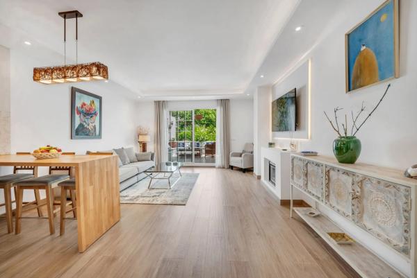 Apartment for sale in  ኡርባኒሳሲኦን ፑኤንቴ ሮማኖ, Marbella photo 2