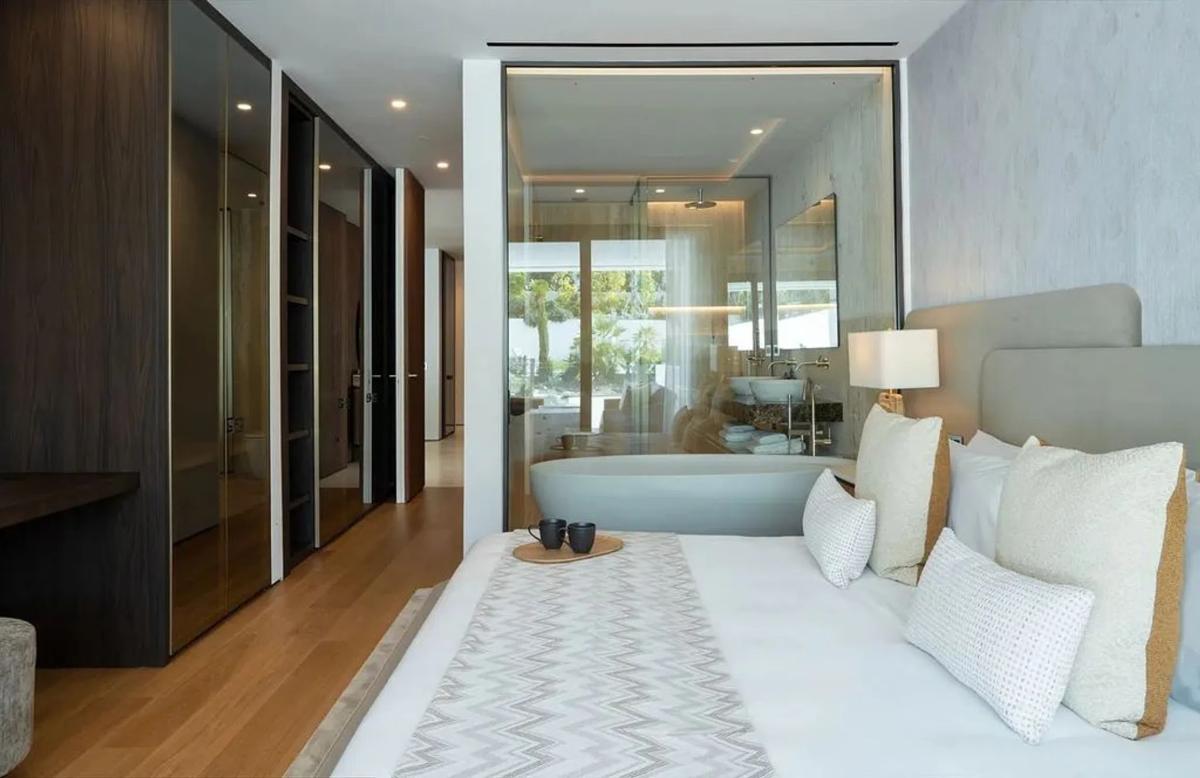 Venta de duplex en Lugar Urbanizacion Lomas de Rio Verde, 22 C, Marbella photo 2