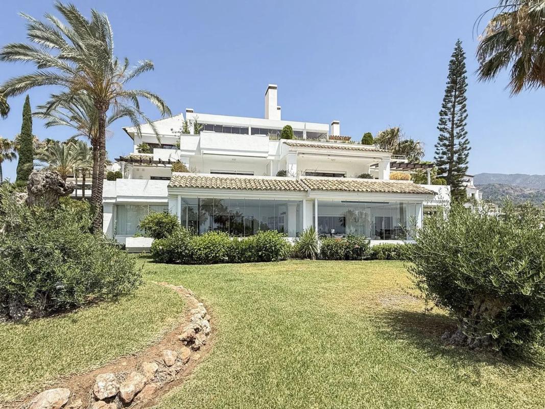 Venta de piso en Camino de Camoján, Marbella
photo 3