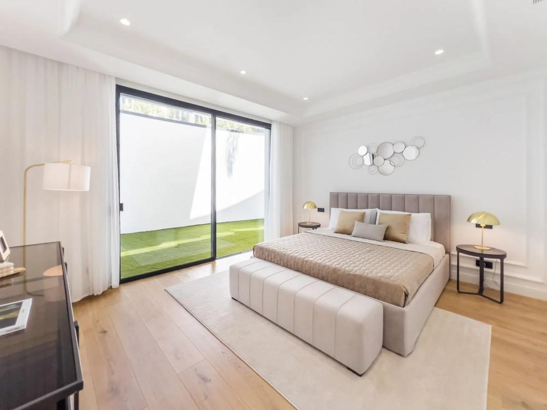 Продажа отдельного шале в Barrio Puente Romano, Марбелла photo 1