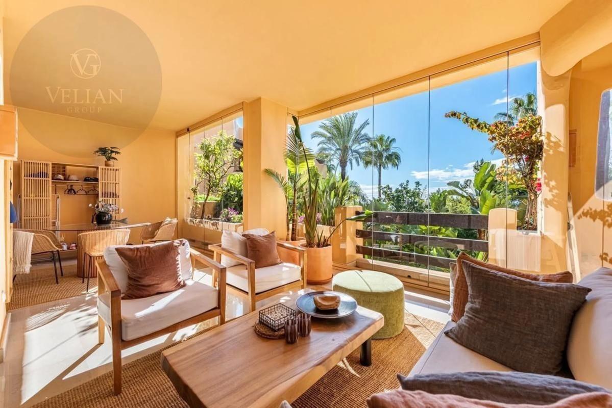 Venta de piso en Sierra Blanca, Marbella
photo 1