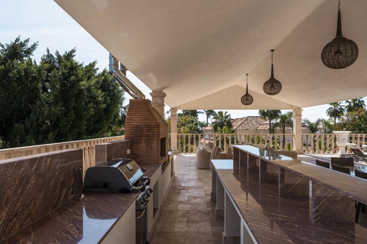Venta de chalet independiente en Barrio Sierra Blanca, Marbella
 photo 4