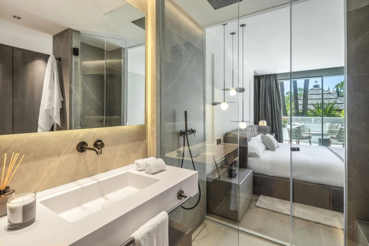 Venta de piso en Parking Hotel Puente Romano, 11, Marbella
 photo 5