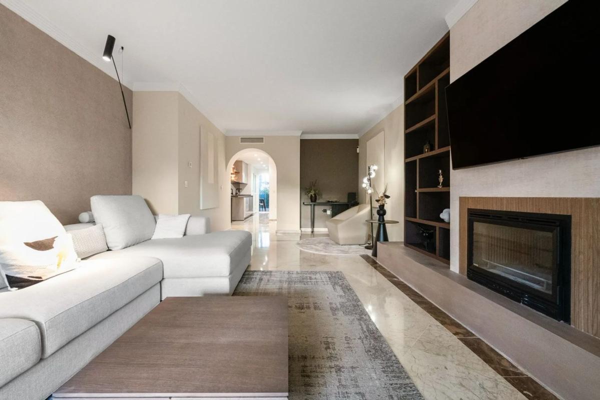 Продажа квартиры на Barrio Puente Romano, Марбелла
 photo 3