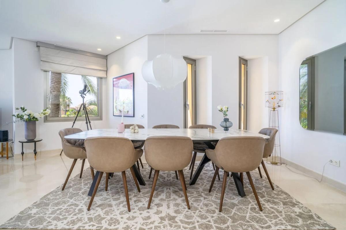 Penthouse sale in Barrio Sierra Blanca, Marbella photo 4