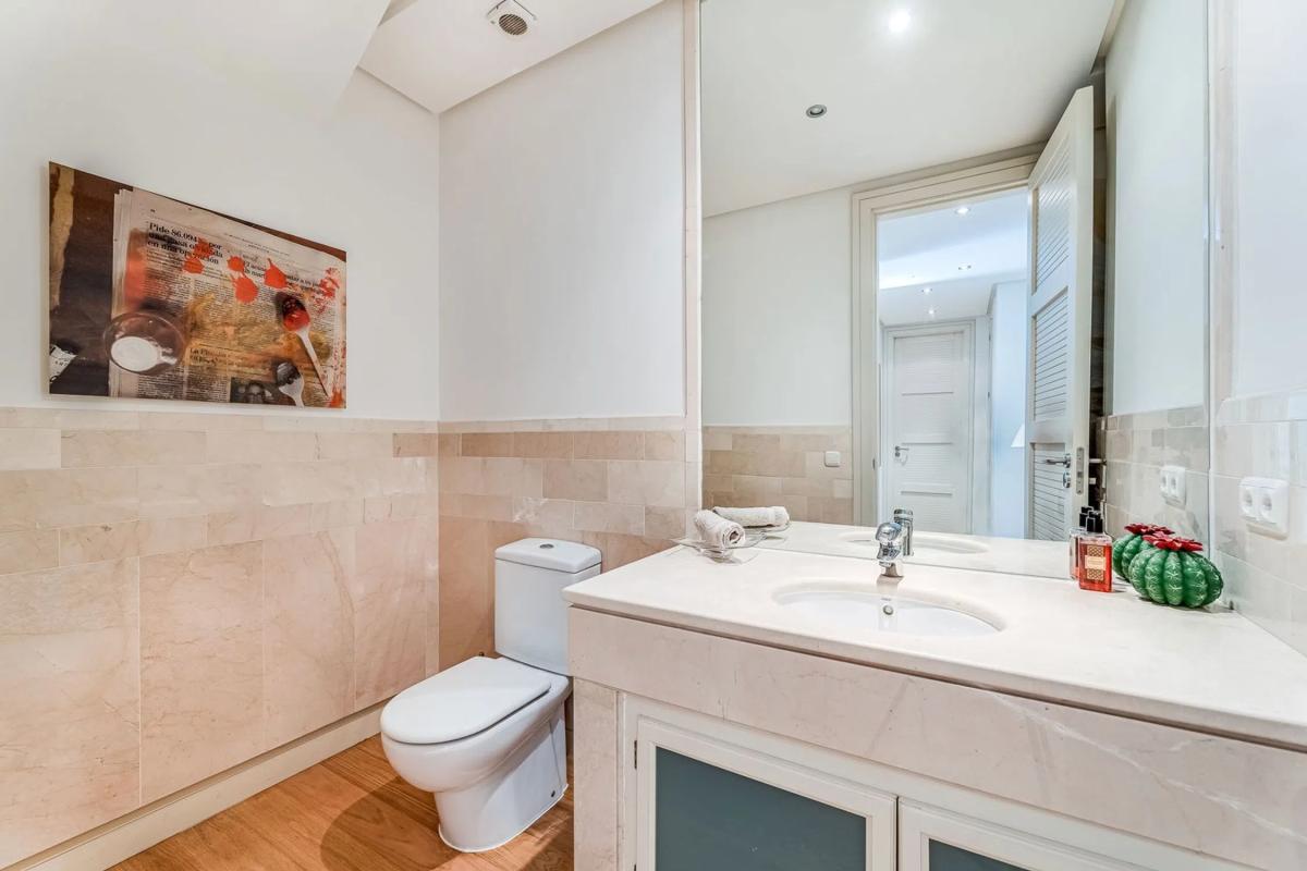 Venta de duplex en Urbanización Cortijo de Nagüeles, Marbella photo 4