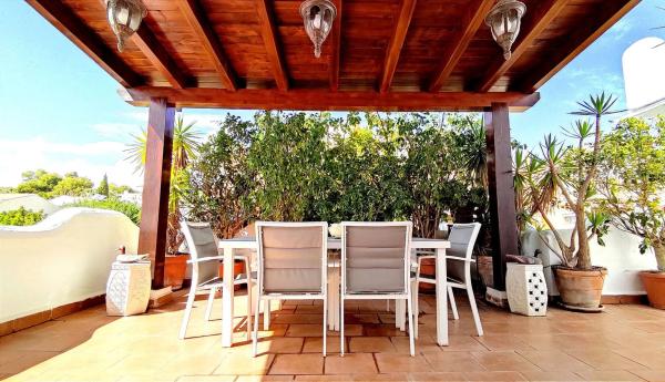 Duplex en venta en Urbanización Arroyo de las Piedras, Marbella s/n, Marbella photo 1