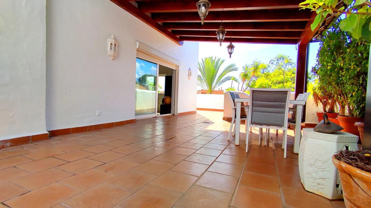 Venta de duplex en Urbanización Arroyo de las Piedras, Marbella s/n, Marbella photo 5