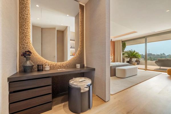Duplex na sprzedaż w Vía, 1, Marbella thumbnail 2