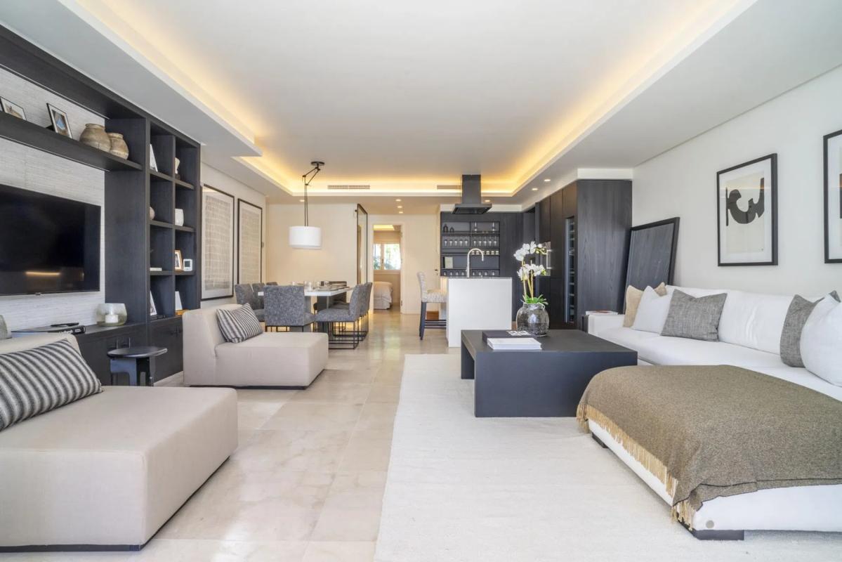 Продажа квартиры на Barrio Puente Romano, Марбелла
 photo 3