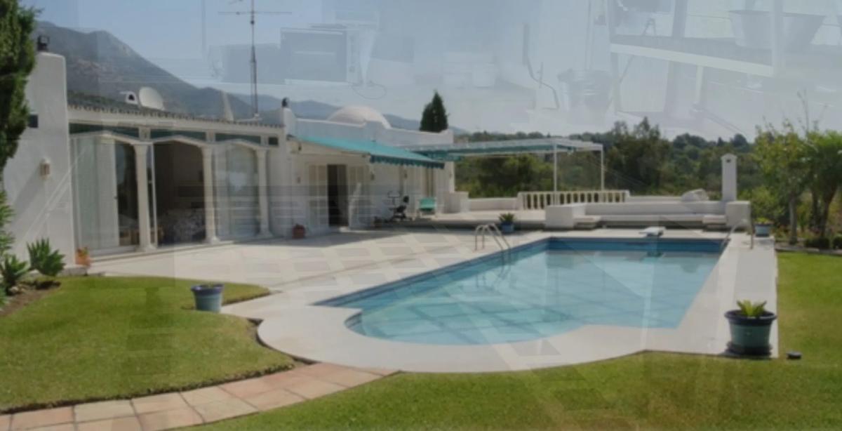 Sprzedaż niezależnego domku jednorodzinnego w  Urbanización la Capellanía s/n, Marbella photo 4