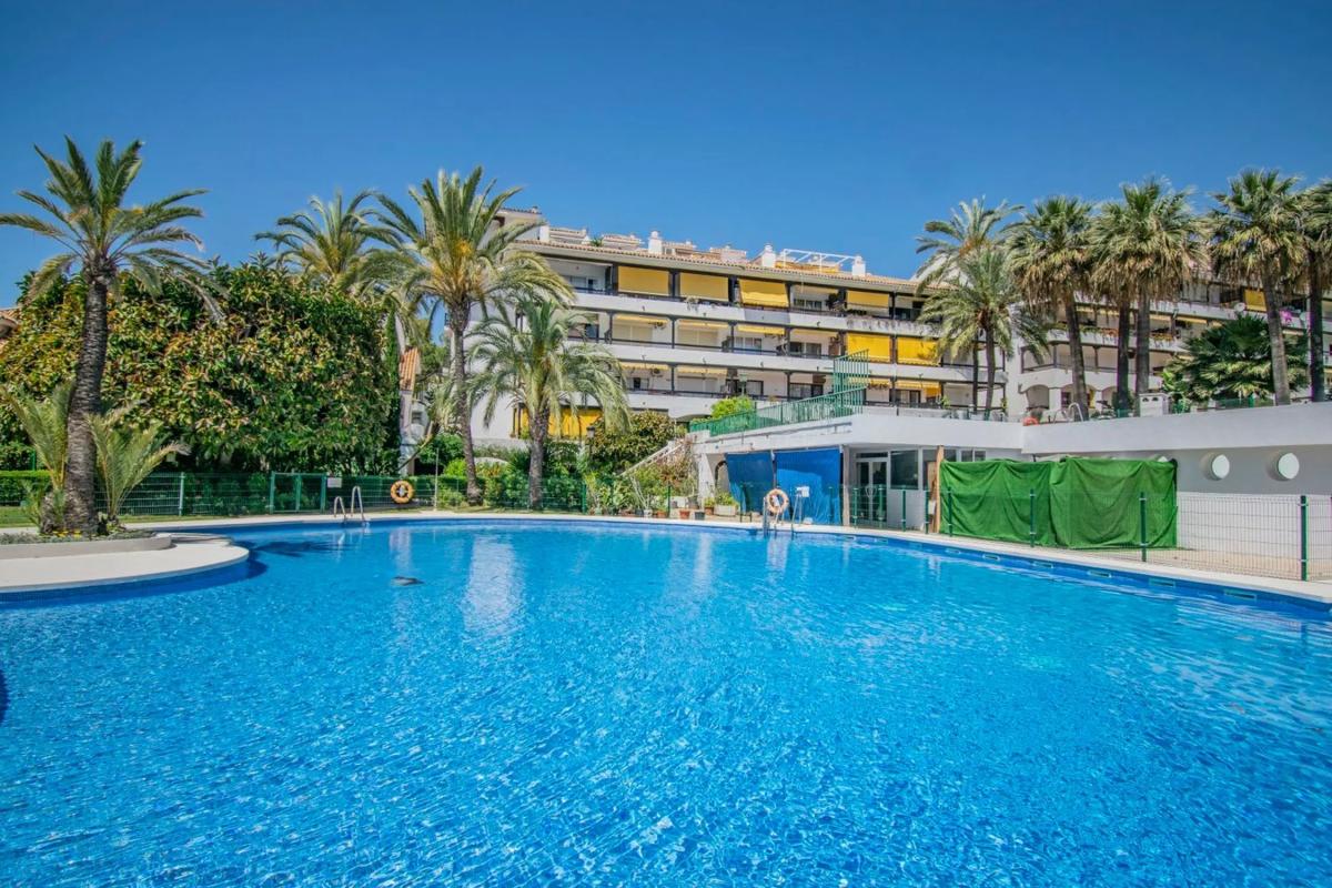 Sale of apartment in Calle margarita, Marbella
photo 3