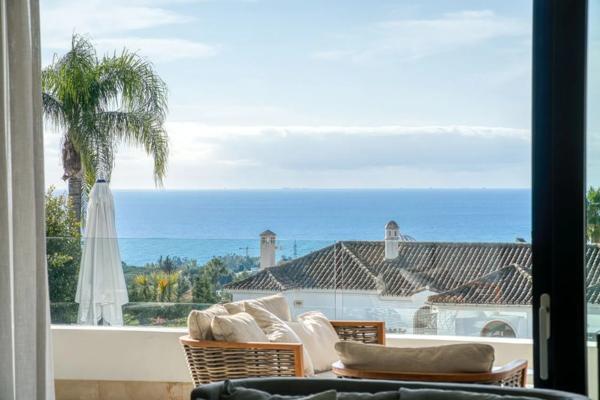 Duplex en venta en UR ROCIO/NAGUELES, Marbella photo 1