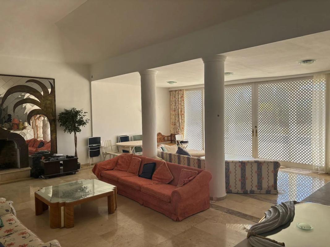 Sprzedaż niezależnego domku jednorodzinnego w Urbanización la Capellanía, Marbella photo 2