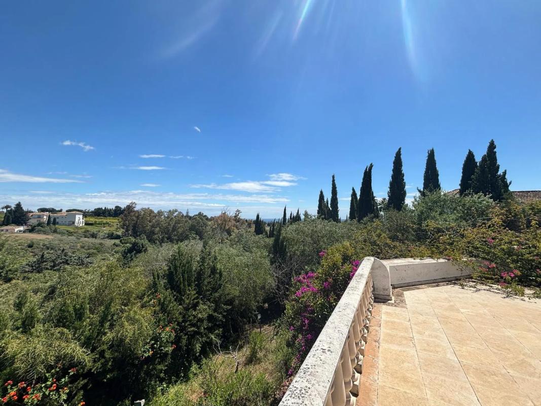Sprzedaż niezależnego domku jednorodzinnego w Urbanización la Capellanía, Marbella photo 5