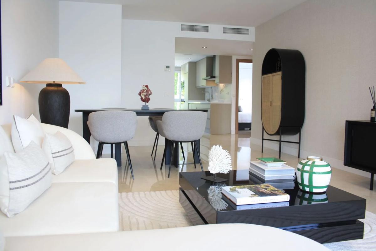 Sale of apartment in Barrio La Carolina-Guadalpín, Marbella
photo 3