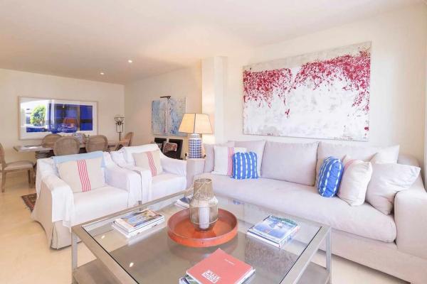 Piso en venta en Urbanización Santa Margarita, 2, Marbella
 photo 1