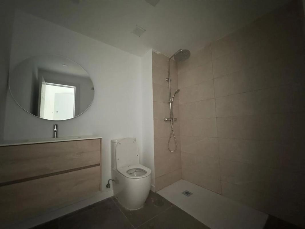 Sale of apartment in CL MONTEMEDIO-B SIERRA BLANC s/n, Marbella
photo 5