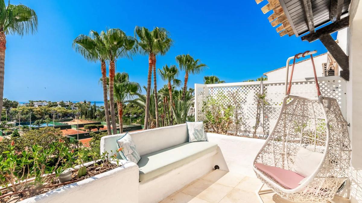 Penthouse sale in Conjunto Jardín Andaluz, Marbella photo 3