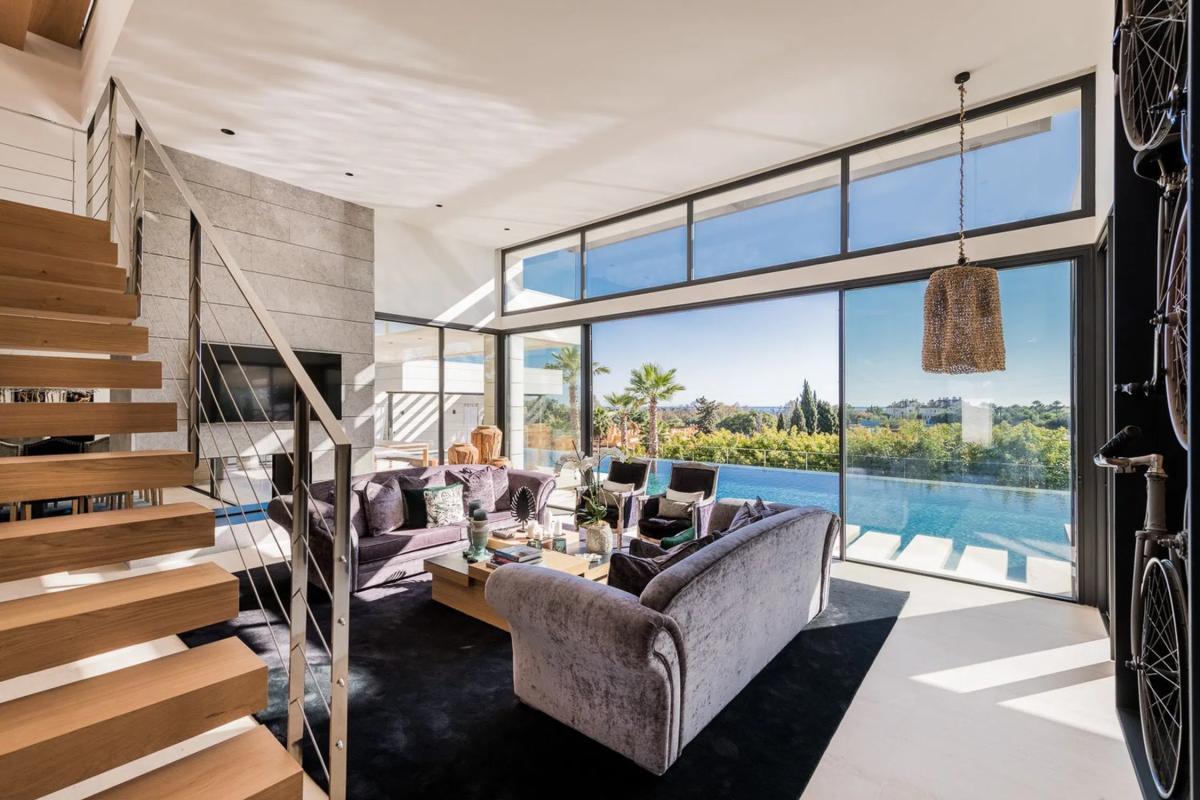 Sale of independent chalet in Barrio Nagüeles, Marbella
photo 2