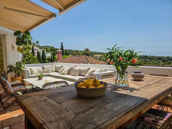 Chalet adosado en venta en El Batatal , Marbella photo 1