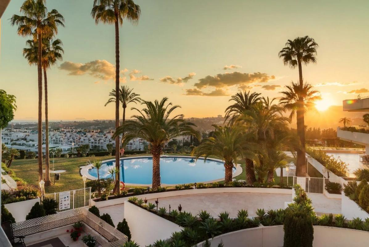 Sale of apartment in Calle Cerro Andevalo, Marbella
photo 4