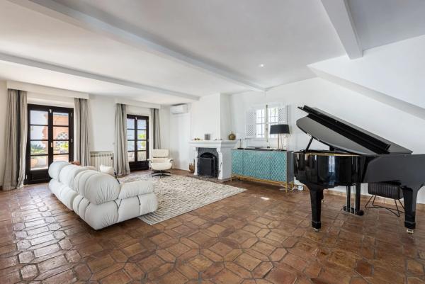Chalet adosado en venta en Barrio Lomas de Marbella Club , Marbella thumbnail 2