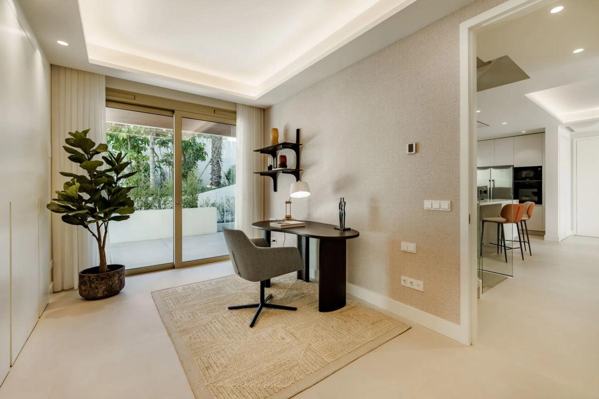 Venta de duplex en Urbanizacion Villa Parra Palomeras, 4, Marbella photo 1