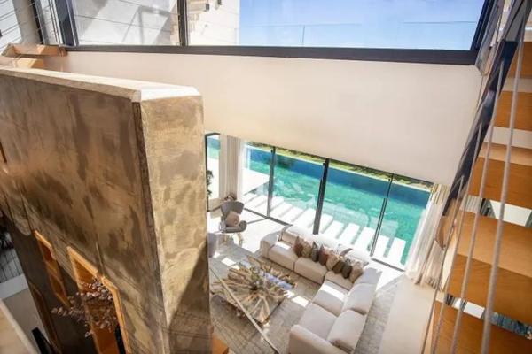 Chalet independiente en venta en Lugar Urbanizacion Altos Reales, 6 P, Marbella
photo 1