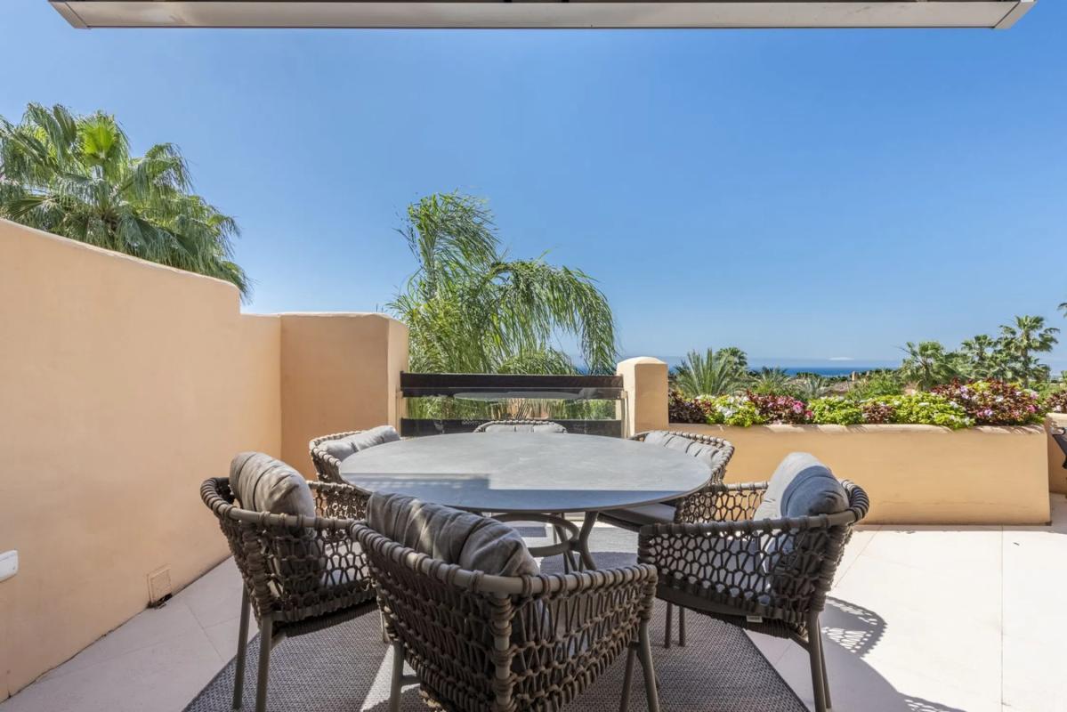 Penthouse sale in Barrio Sierra Blanca, Marbella photo 4