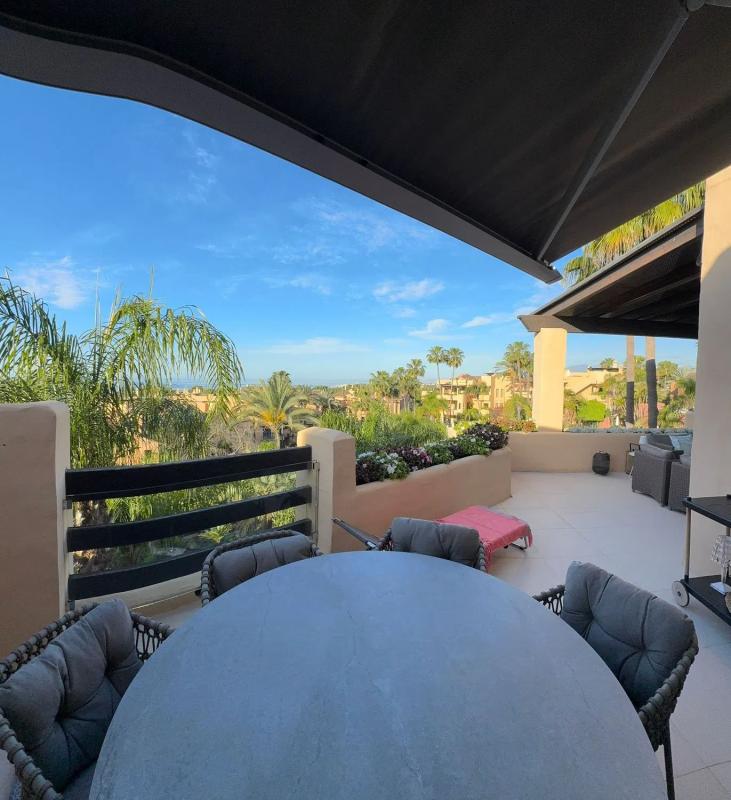 Sale of apartment in Barrio Sierra Blanca, Marbella
photo 2