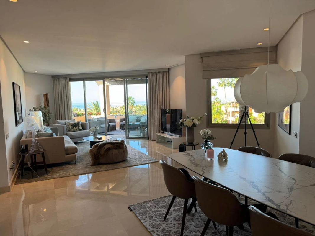 Sale of apartment in Barrio Sierra Blanca, Marbella
photo 3