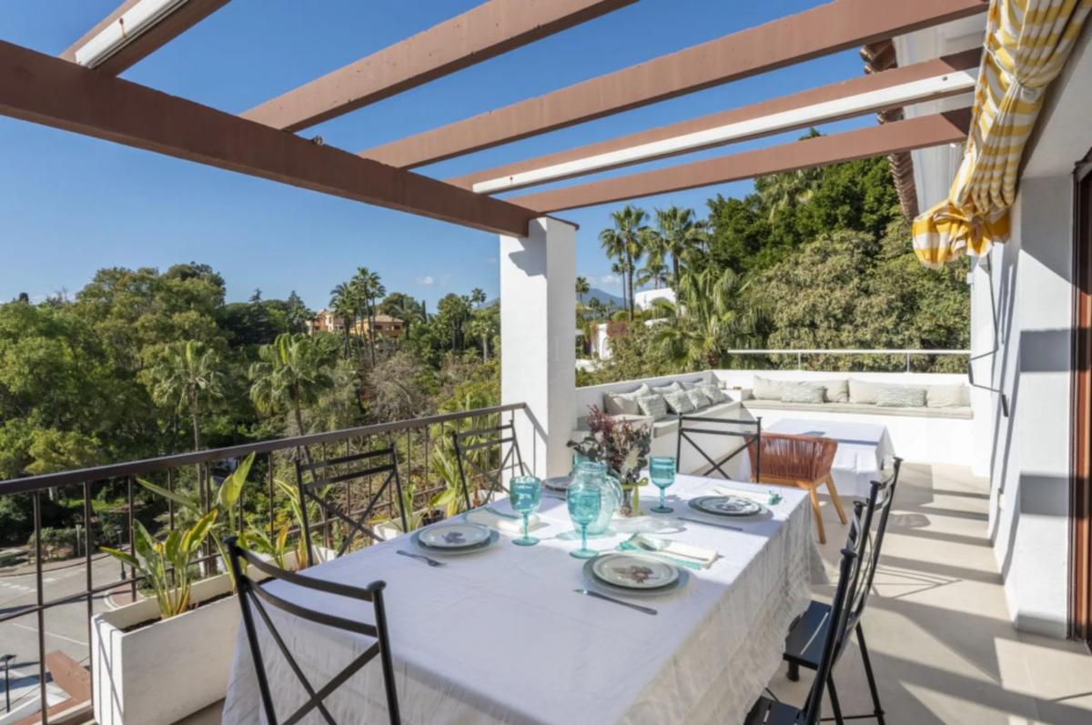 Duplex sale in Calle Sierra Bermeja, Marbella photo 5