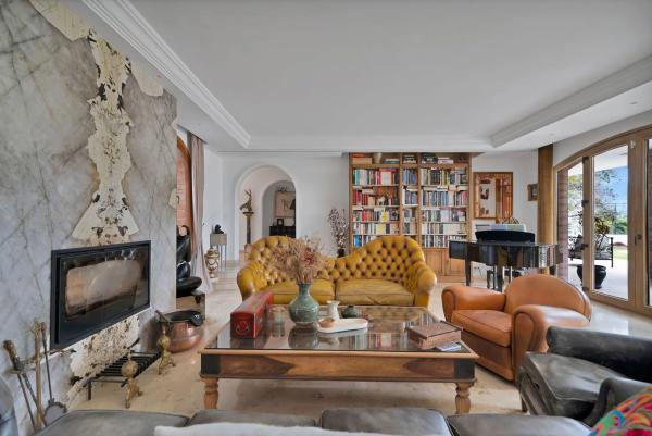 Chalet independiente en venta en Calle Pizarra, Marbella
thumbnail 2