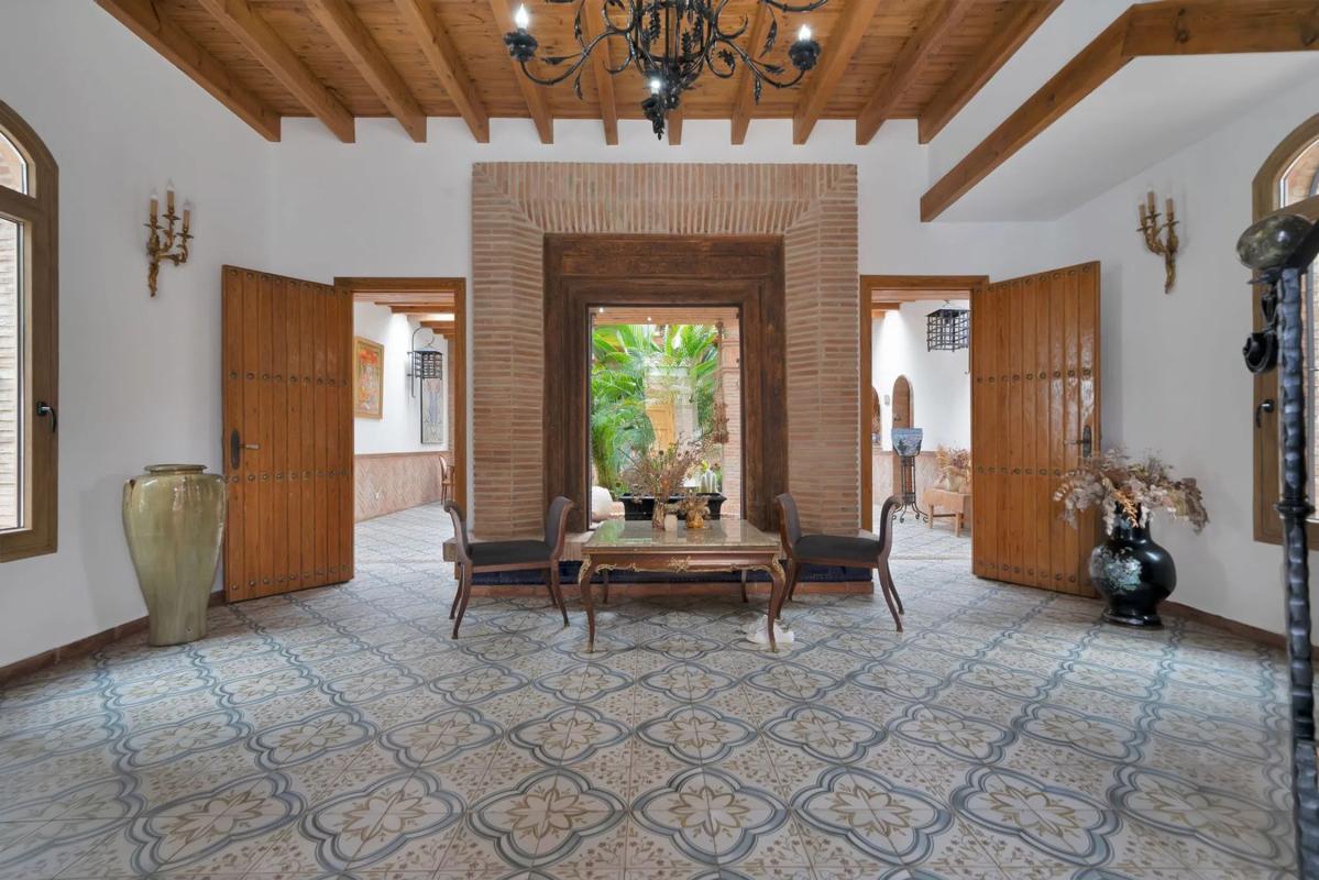 Sprzedaż niezależnego domku jednorodzinnego w Calle Pizarra, Marbella photo 5