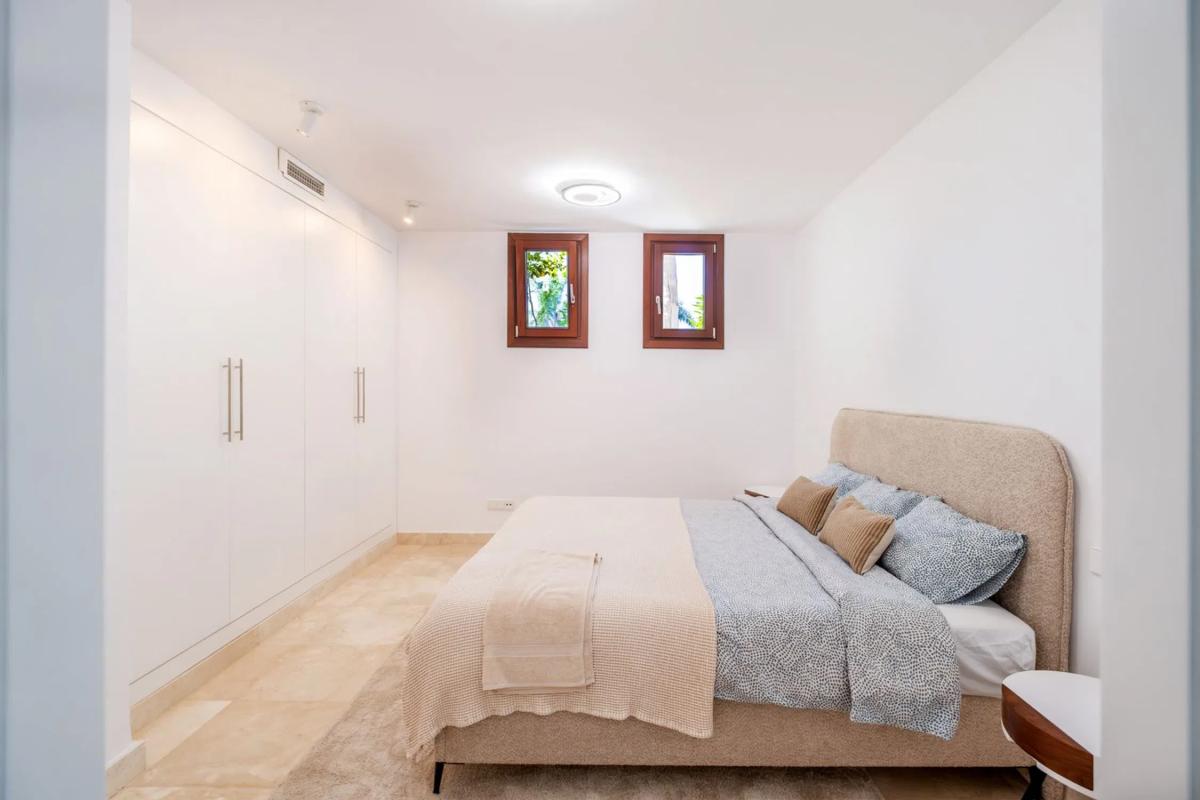 Sprzedaż niezależnego domku jednorodzinnego w Barrio Nagüeles, Marbella photo 1