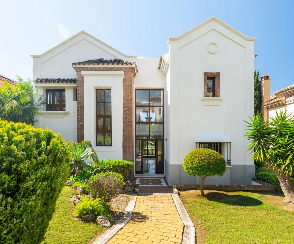 Sprzedaż niezależnego domku jednorodzinnego w Barrio Nagüeles, Marbella photo 3
