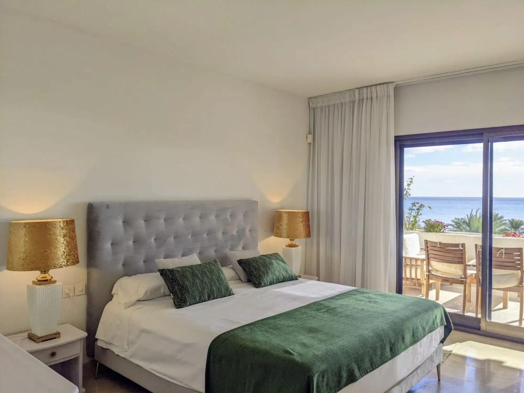 Продажа пентхауса на  Urb. Coral Beach Km, 176, Марбелла photo 4