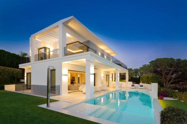 Chalet independiente en venta en Barrio Nagüeles, Marbella
photo 1