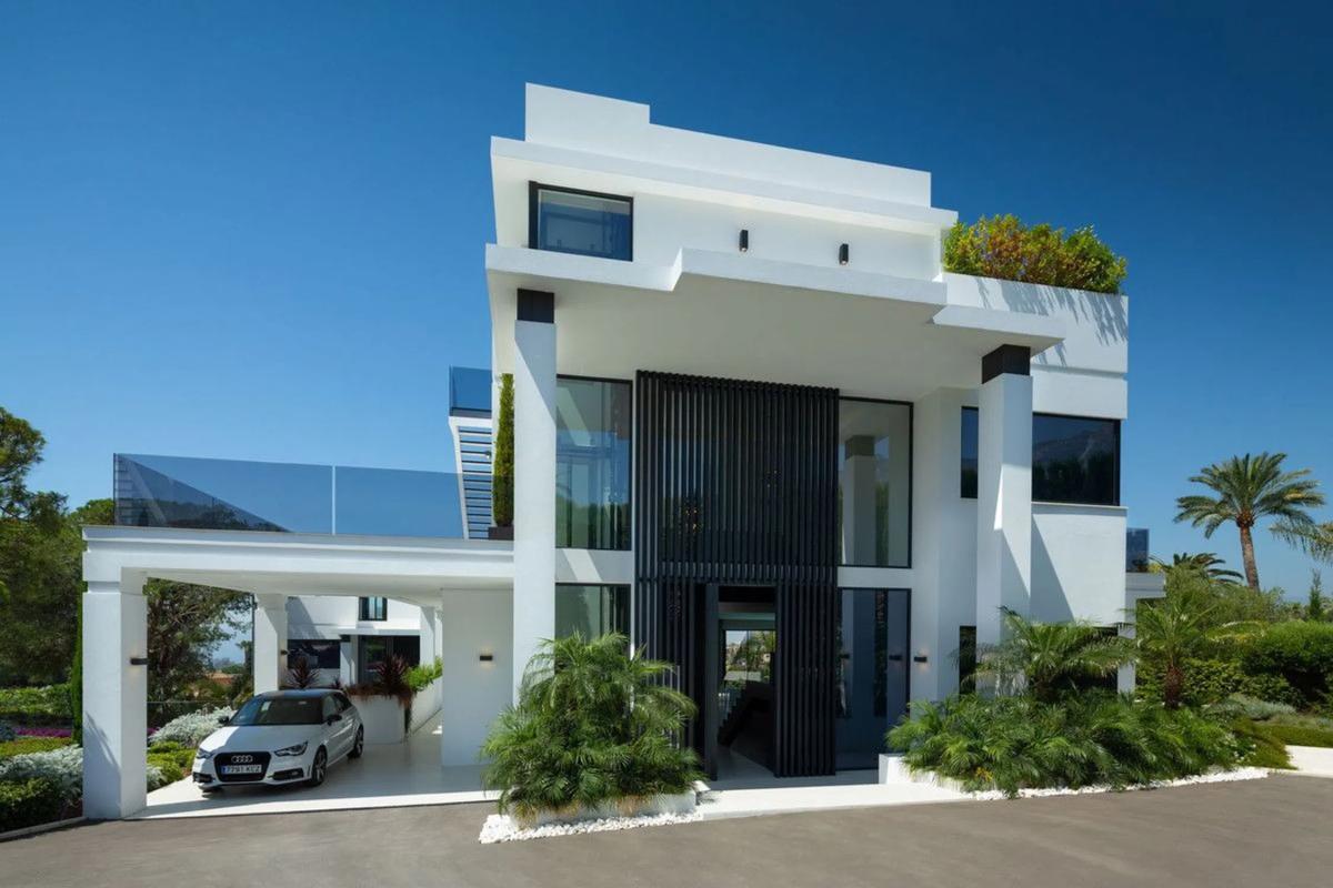 Sprzedaż niezależnego domku jednorodzinnego w  Barrio Nagüeles, Marbella photo 4